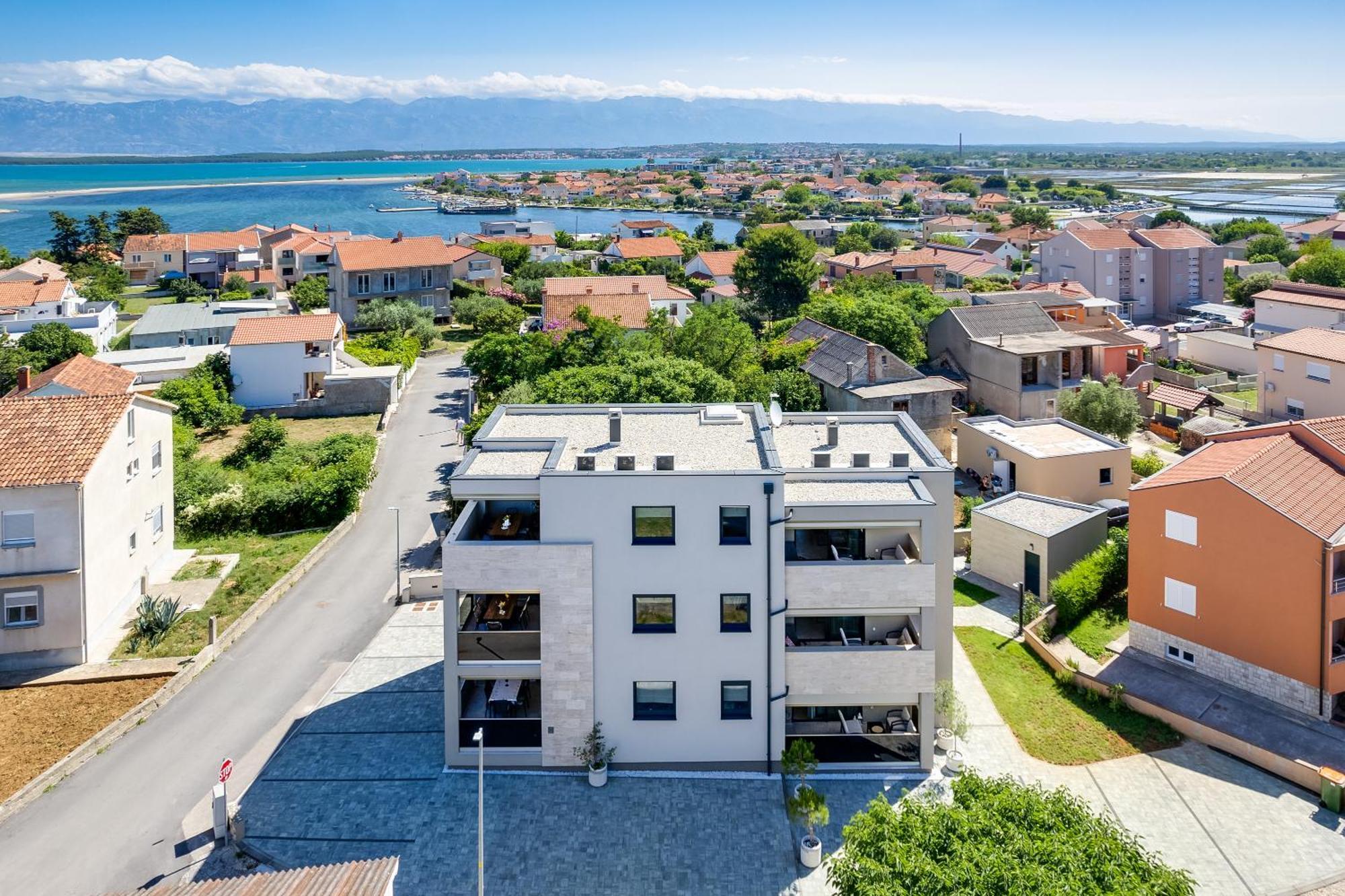 Salt Bloom Apartments Nin Extérieur photo