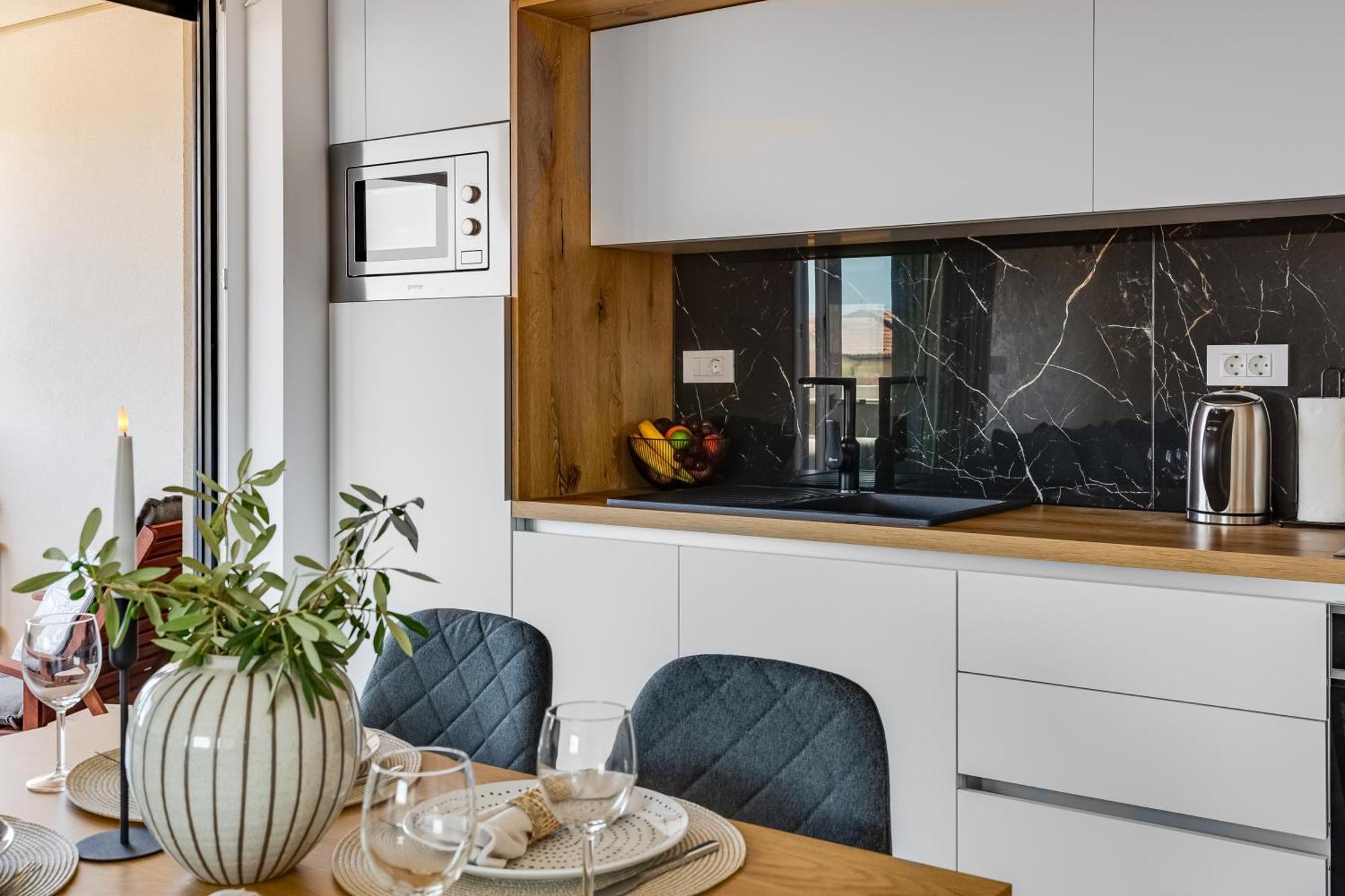 Salt Bloom Apartments Nin Extérieur photo