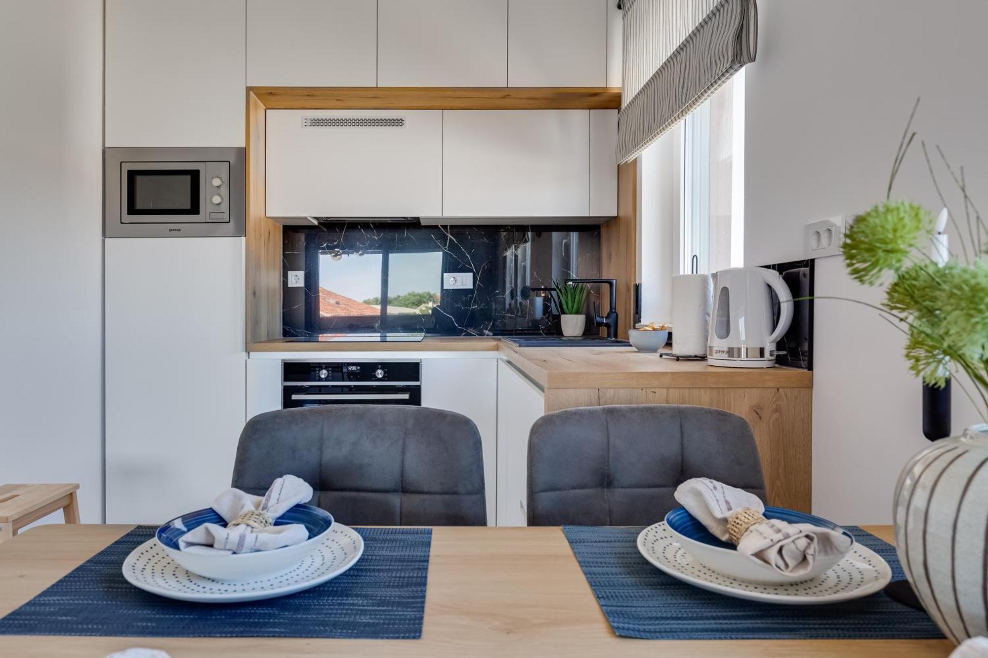 Salt Bloom Apartments Nin Extérieur photo